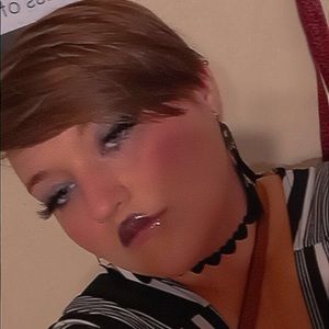 Meet your Posher, Lyndsay